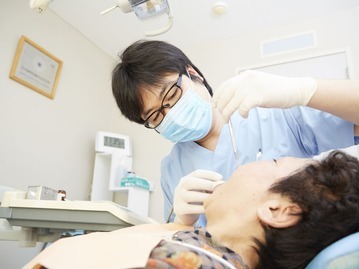 向き合うことから始める歯周病治療